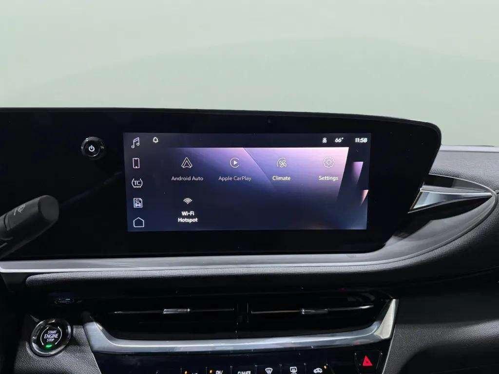 used 2025 Buick Envista car, priced at $26,400