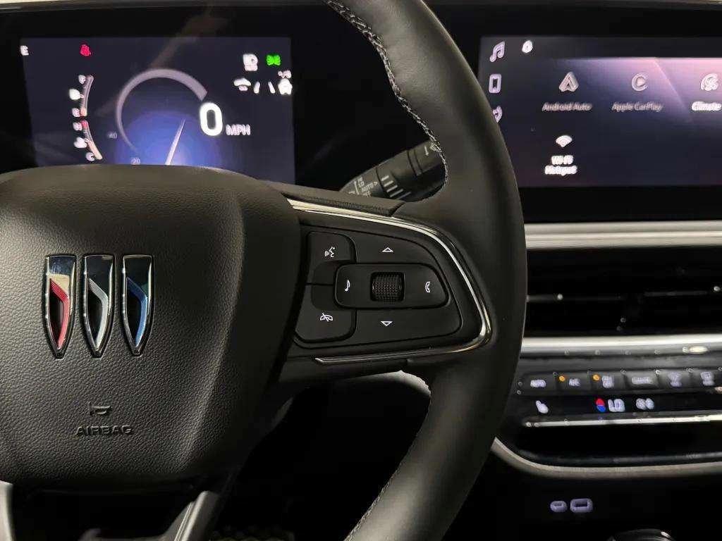 used 2025 Buick Envista car, priced at $26,400