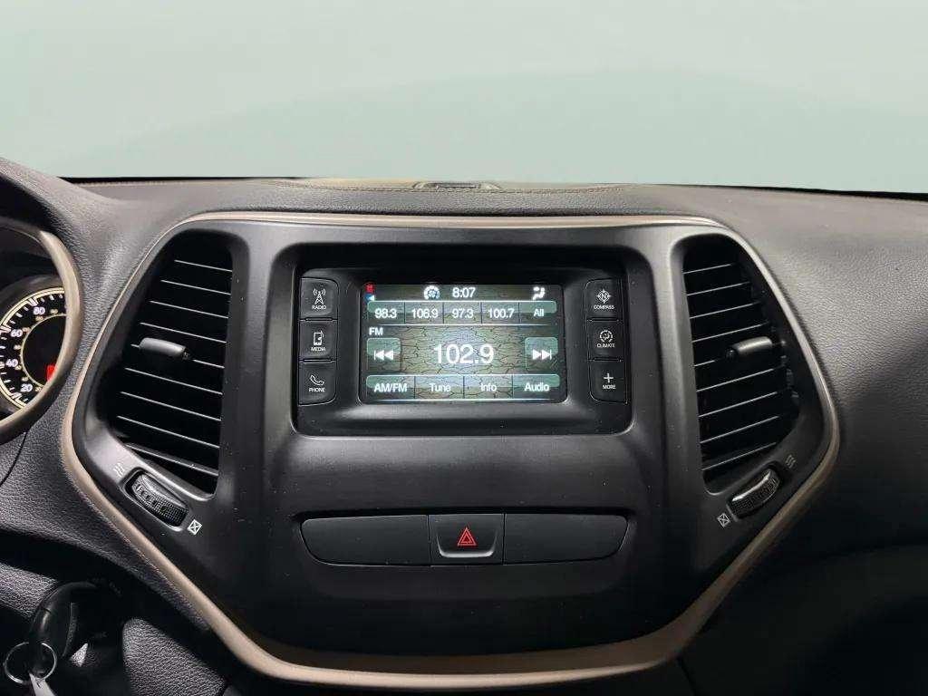 used 2018 Jeep Cherokee car, priced at $11,858