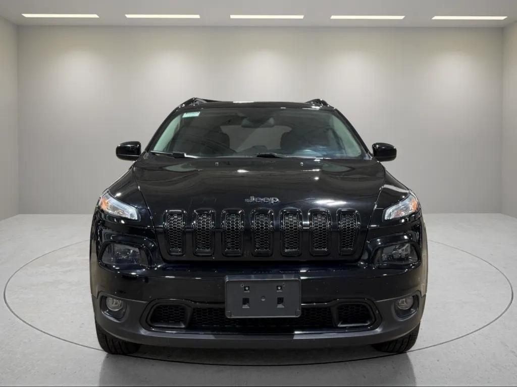 used 2018 Jeep Cherokee car, priced at $11,858