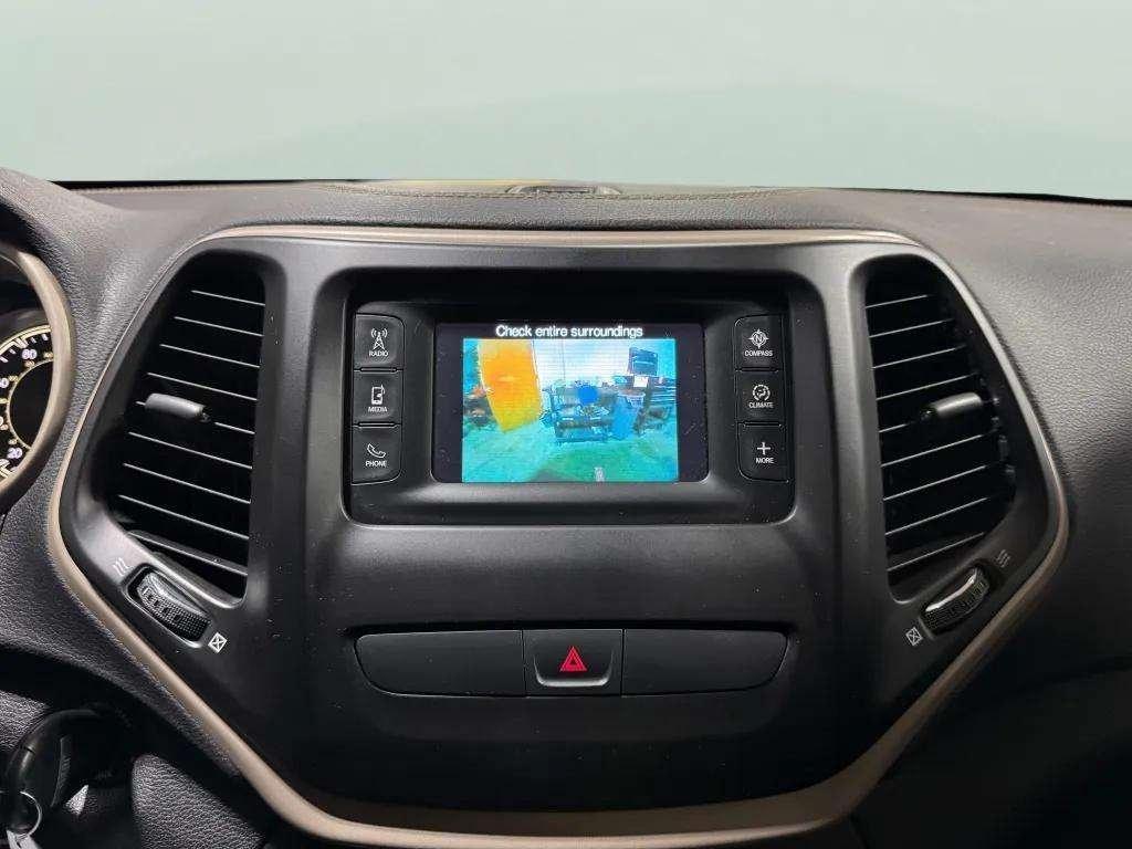 used 2018 Jeep Cherokee car, priced at $11,858