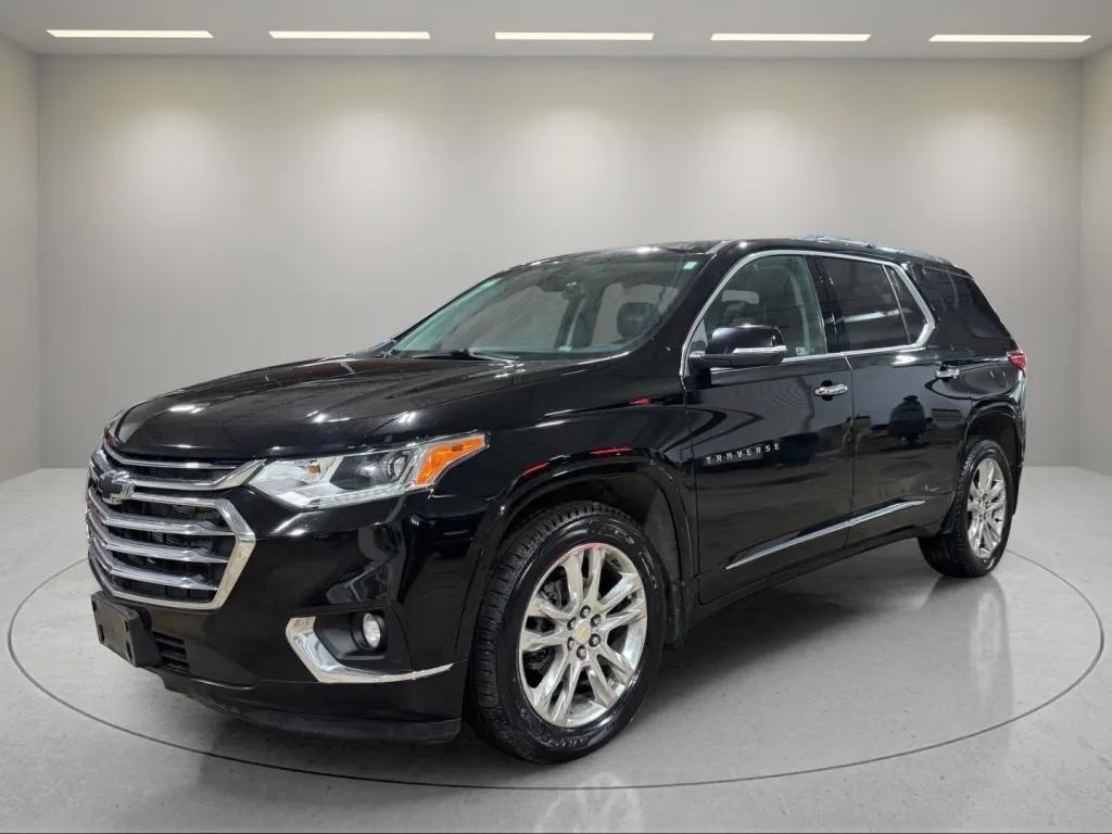 used 2021 Chevrolet Traverse car, priced at $33,998