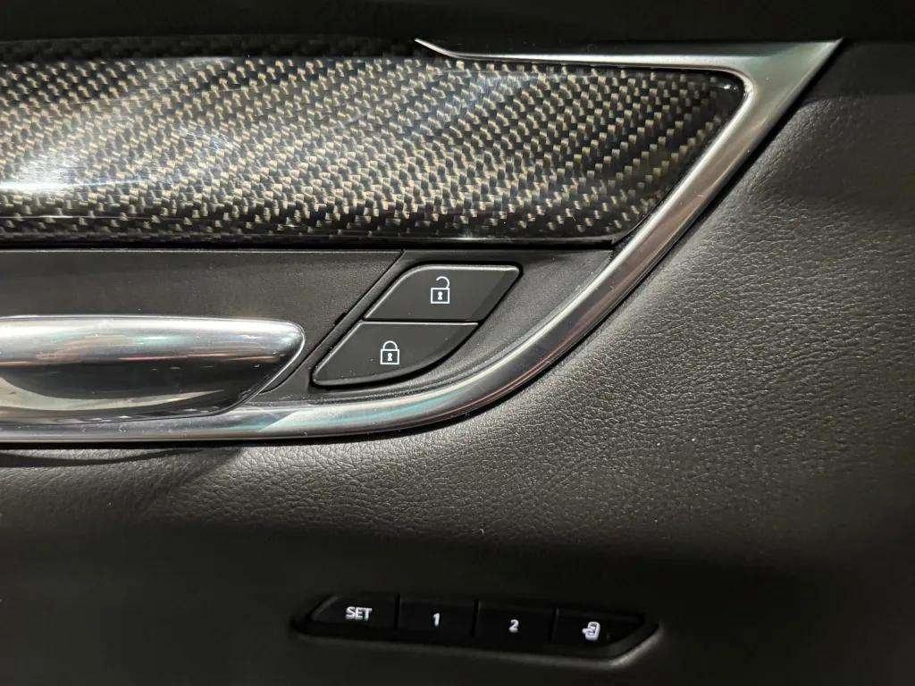 used 2020 Cadillac XT6 car, priced at $32,995