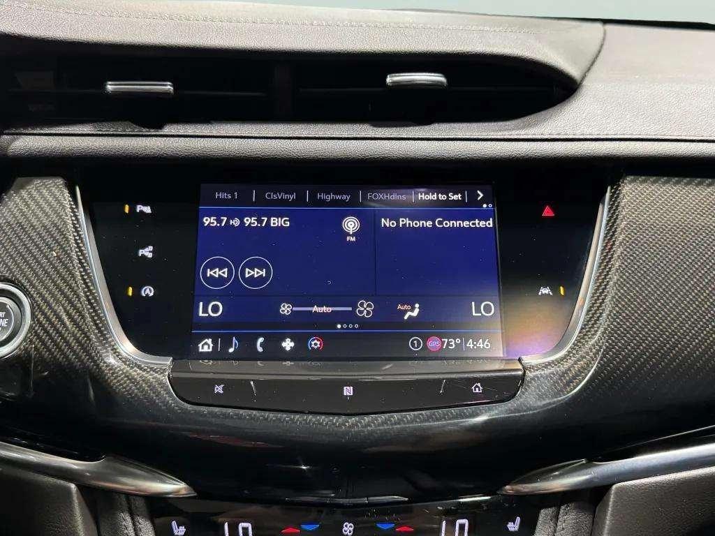 used 2020 Cadillac XT6 car, priced at $32,995