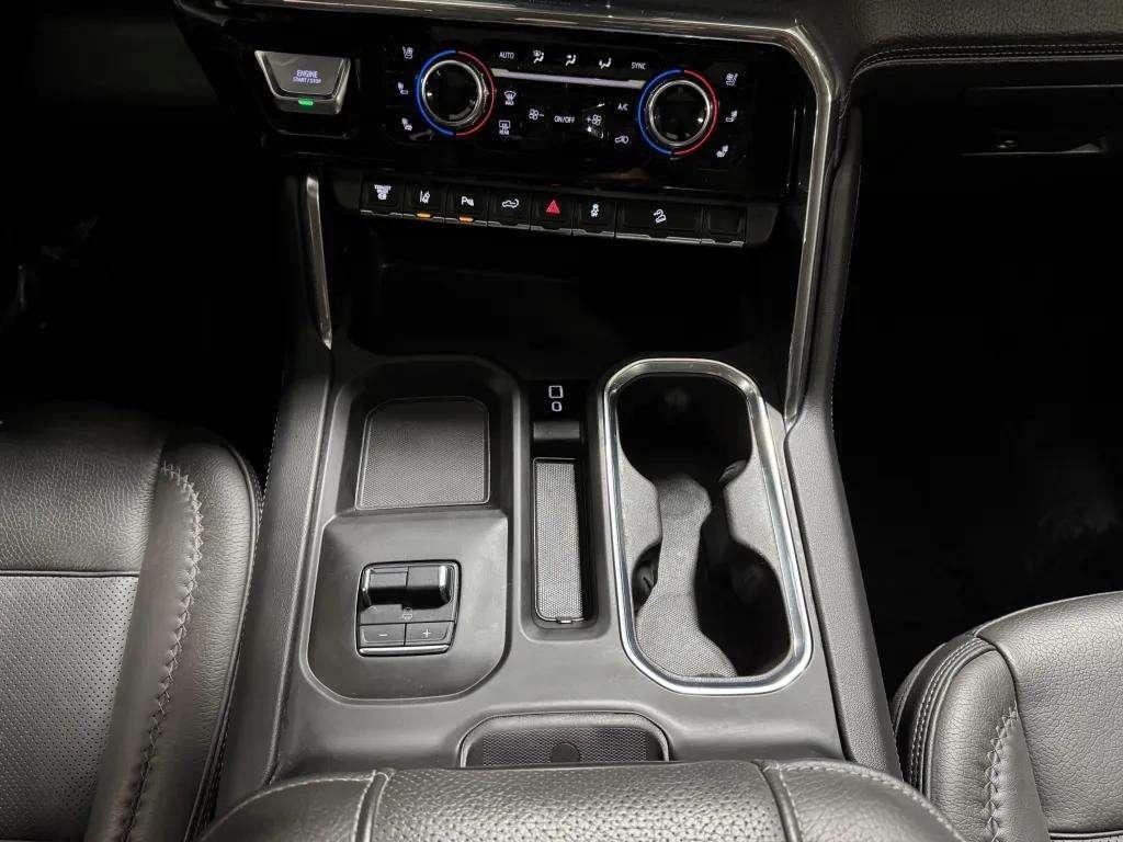 used 2024 GMC Sierra 2500 car, priced at $79,998