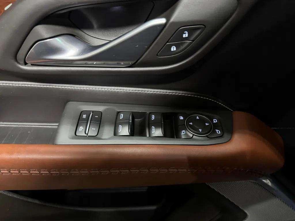 used 2023 GMC Yukon XL car, priced at $74,998