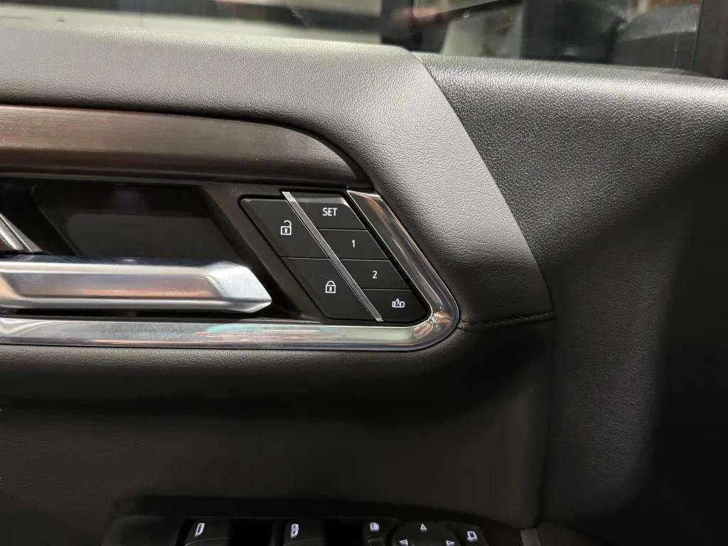 used 2024 GMC Sierra 2500 car, priced at $73,779