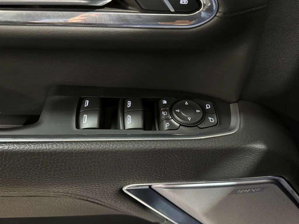 used 2024 GMC Sierra 2500 car, priced at $73,779