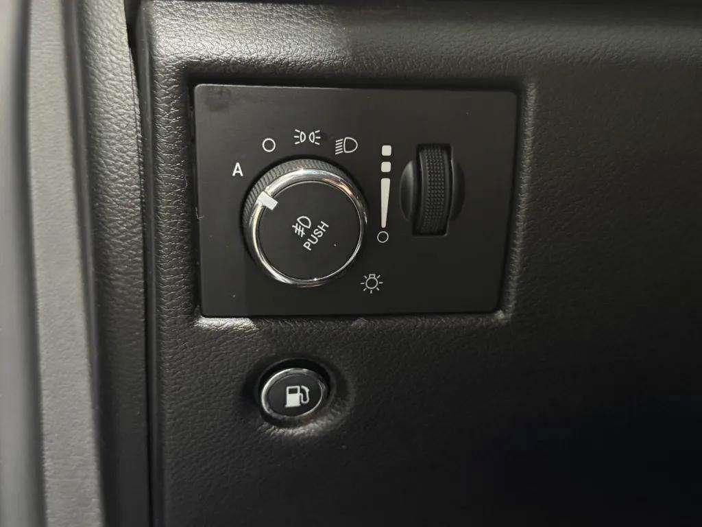 used 2021 Jeep Grand Cherokee car, priced at $22,995