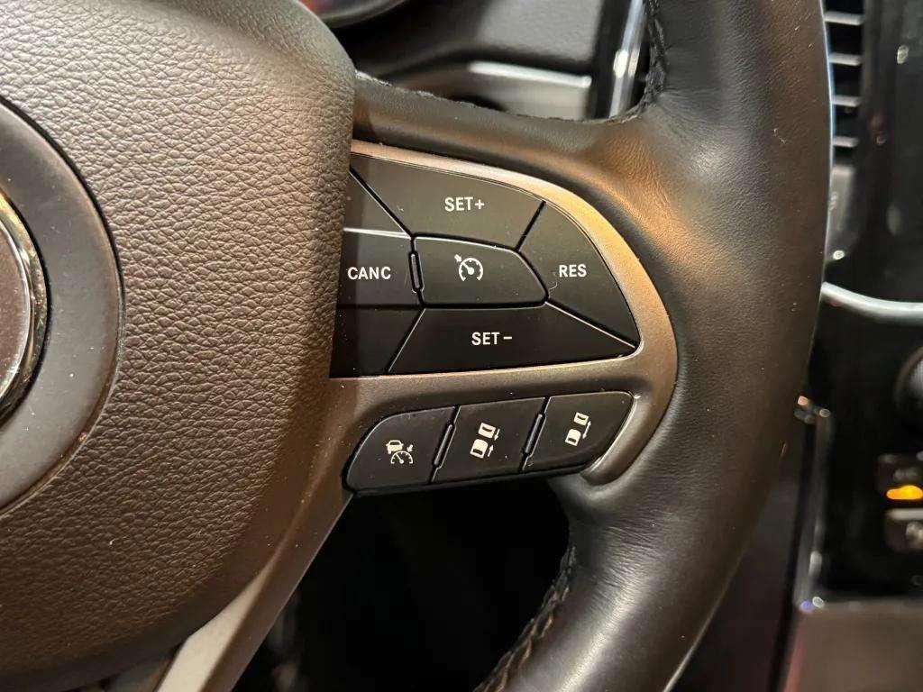 used 2021 Jeep Grand Cherokee car, priced at $22,995