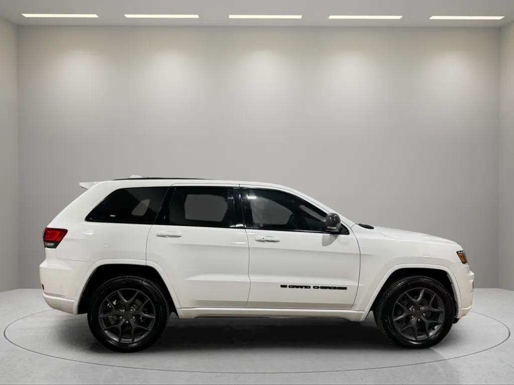 used 2021 Jeep Grand Cherokee car, priced at $22,995