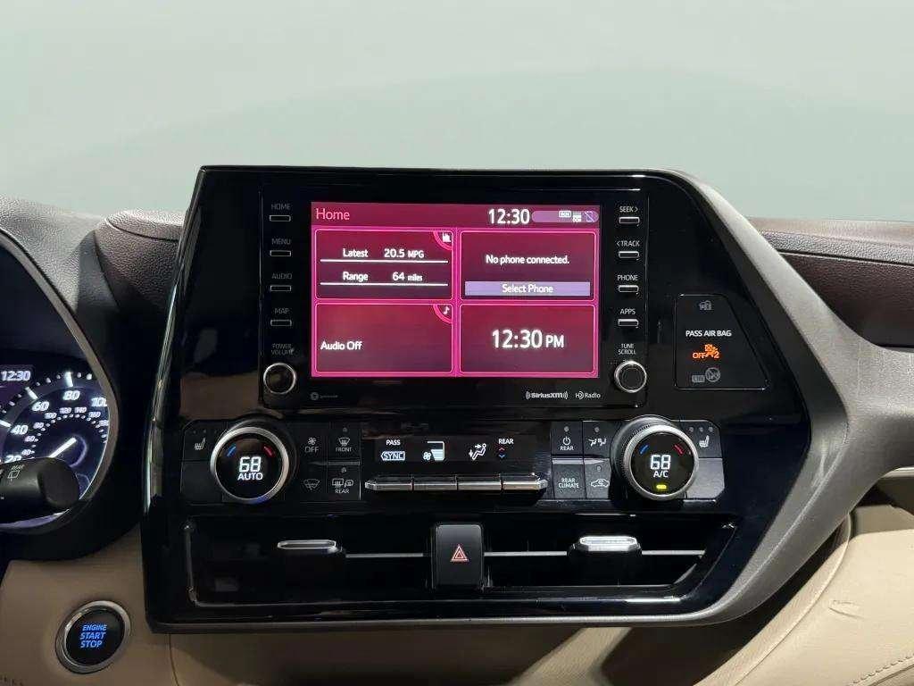 used 2020 Toyota Highlander car, priced at $24,607