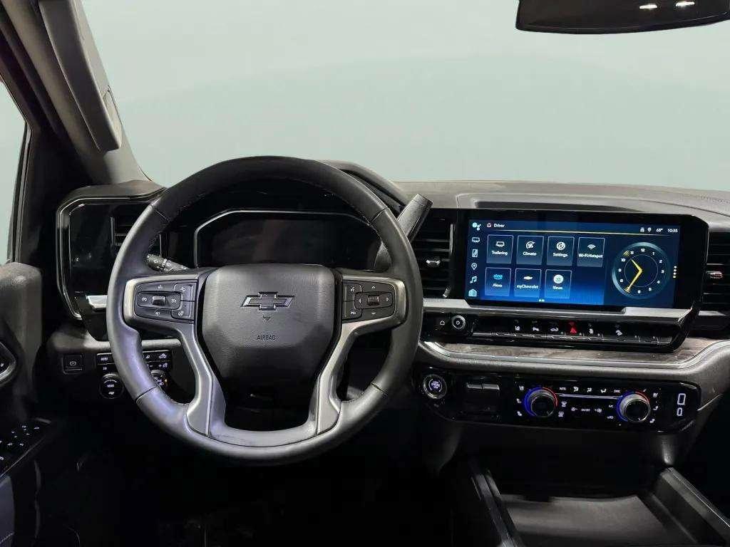 used 2025 Chevrolet Silverado 2500 car, priced at $67,766