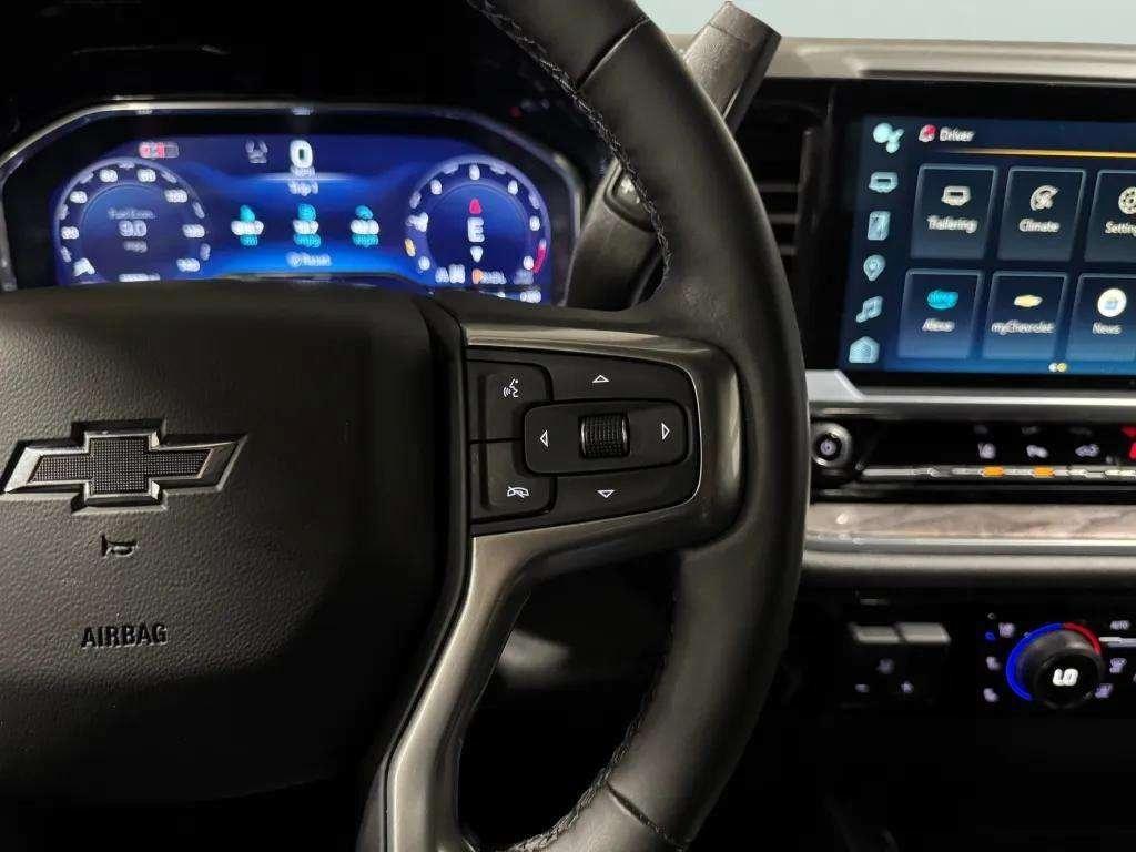used 2025 Chevrolet Silverado 2500 car, priced at $67,766