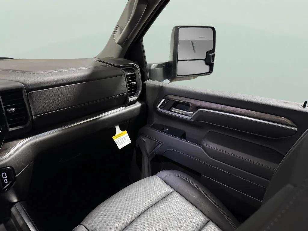 used 2025 Chevrolet Silverado 2500 car, priced at $67,766