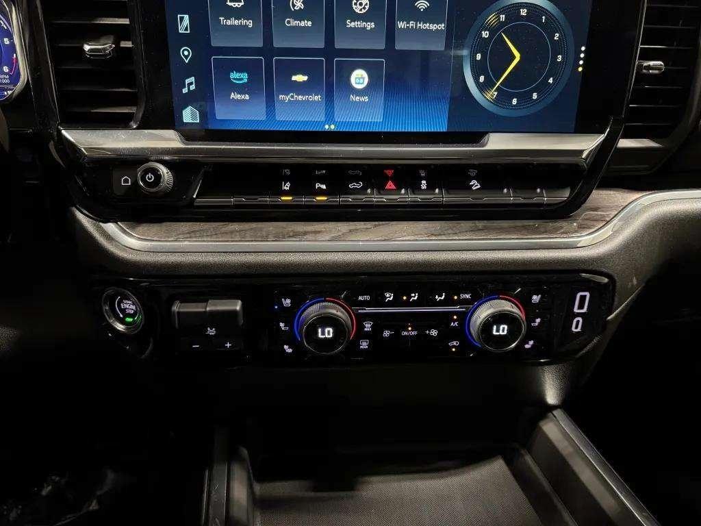 used 2025 Chevrolet Silverado 2500 car, priced at $67,766