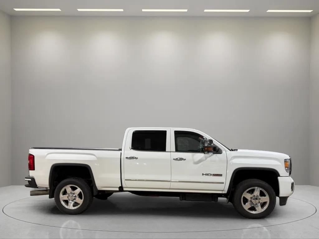 used 2015 GMC Sierra 2500 car, priced at $40,683
