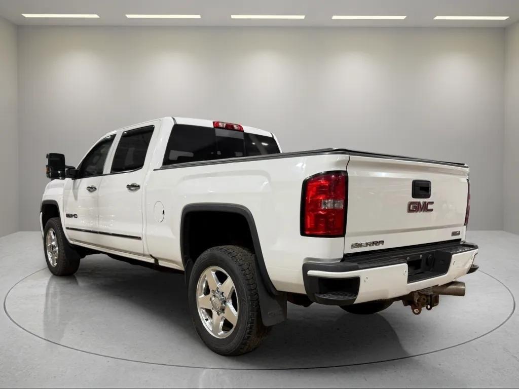 used 2015 GMC Sierra 2500 car, priced at $40,683