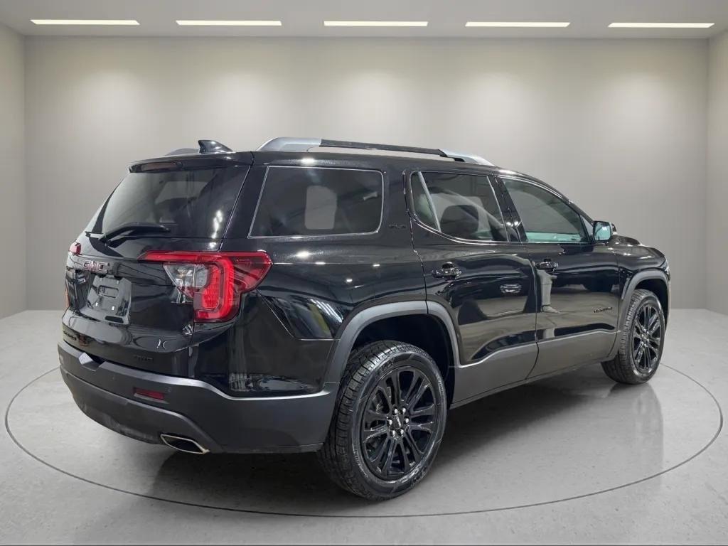 used 2022 GMC Acadia car, priced at $30,998