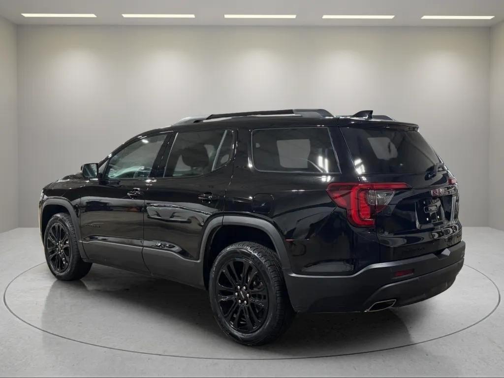 used 2022 GMC Acadia car, priced at $30,998