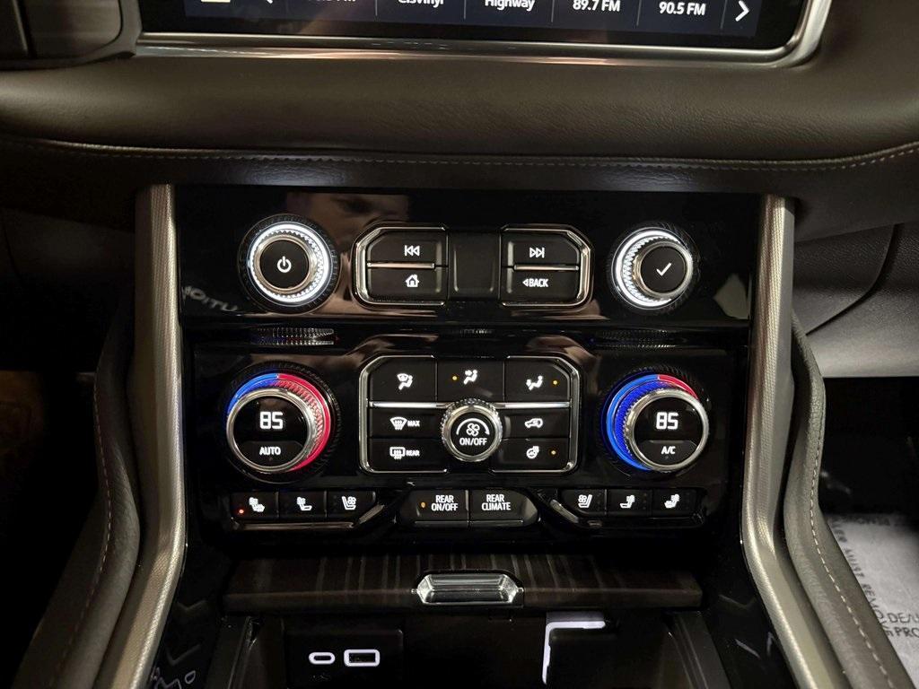 used 2024 GMC Yukon car, priced at $74,995