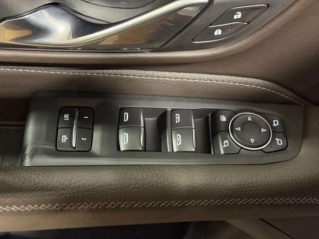 used 2024 GMC Yukon car, priced at $74,995