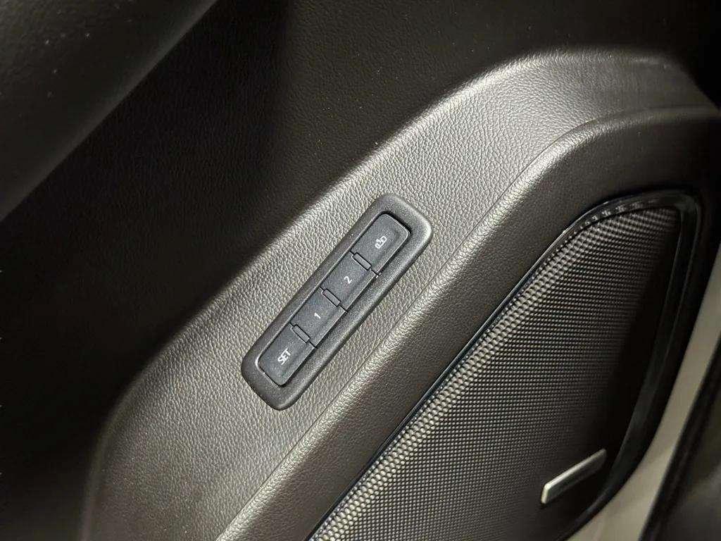 used 2020 GMC Yukon car, priced at $36,998