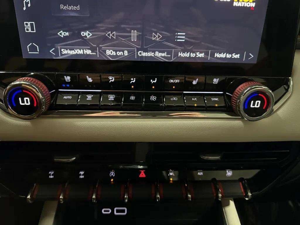 used 2024 GMC Canyon car, priced at $50,776