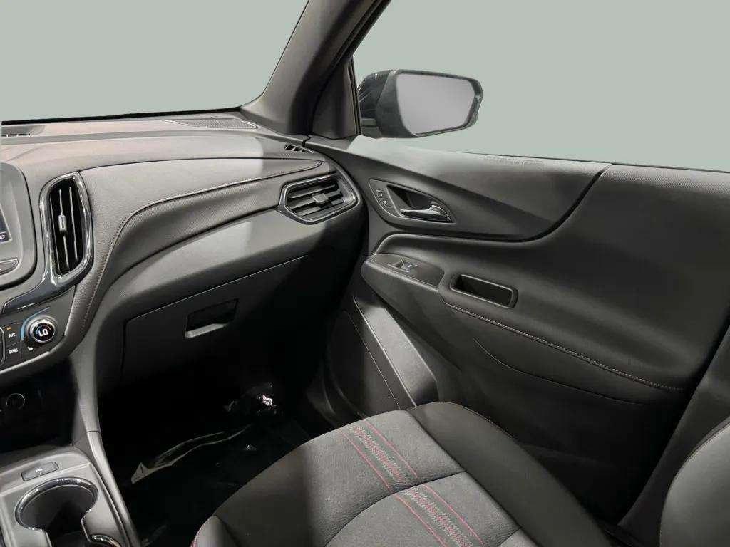 used 2024 Chevrolet Equinox car, priced at $31,499