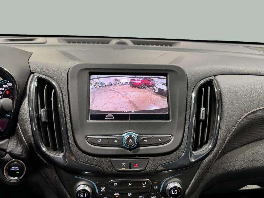 used 2024 Chevrolet Equinox car, priced at $31,499