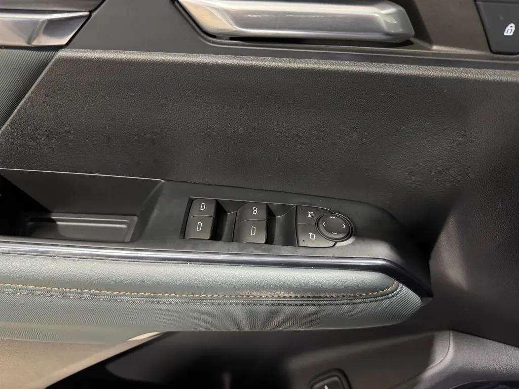 used 2024 GMC Acadia car, priced at $46,495