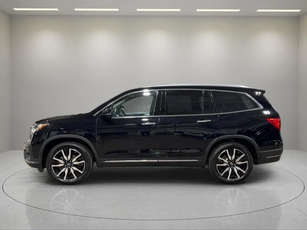 used 2020 Honda Pilot car, priced at $29,995