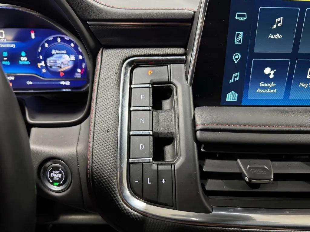 used 2024 Chevrolet Tahoe car, priced at $61,998