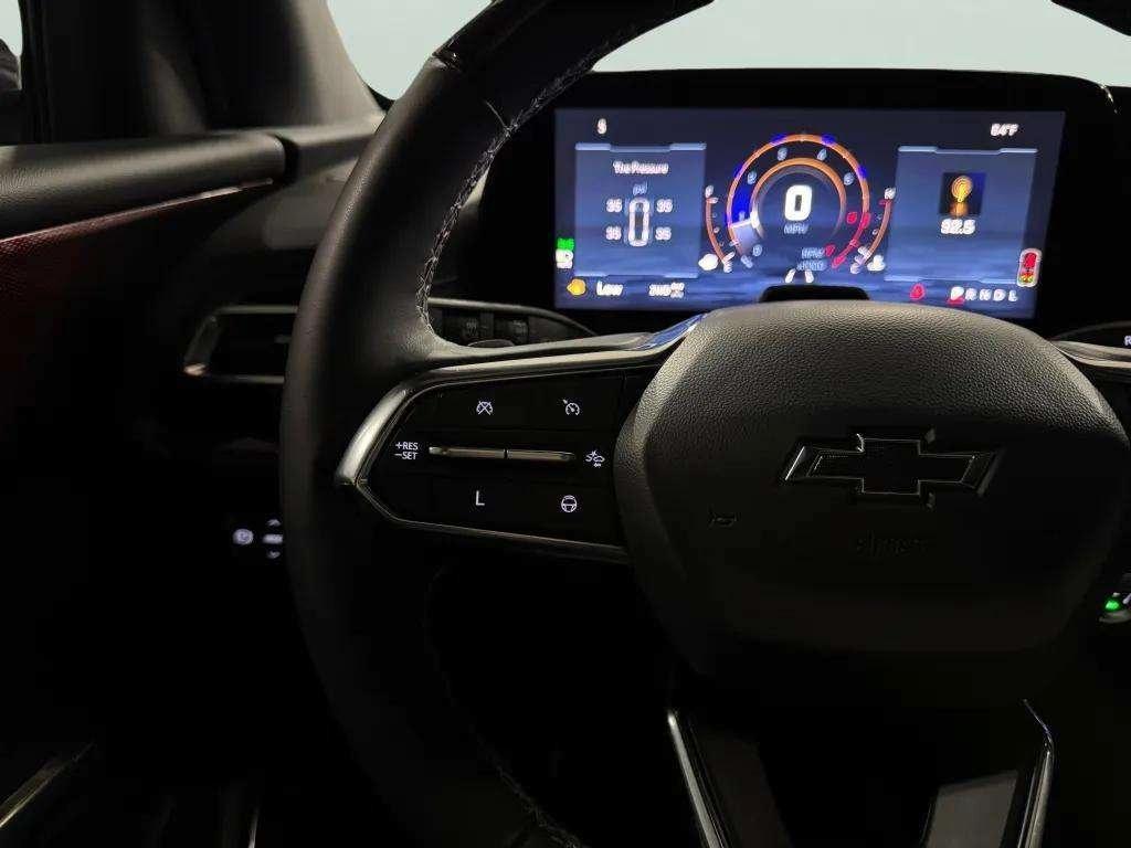 used 2024 Chevrolet Traverse car, priced at $45,198