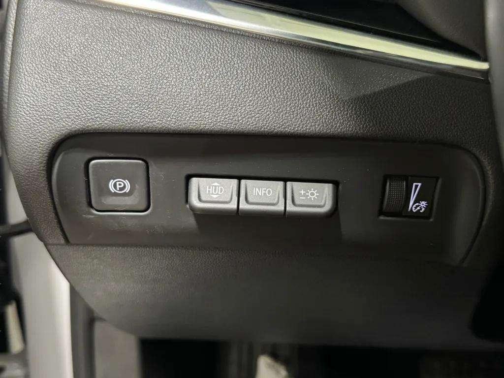 used 2023 Buick Enclave car, priced at $40,986