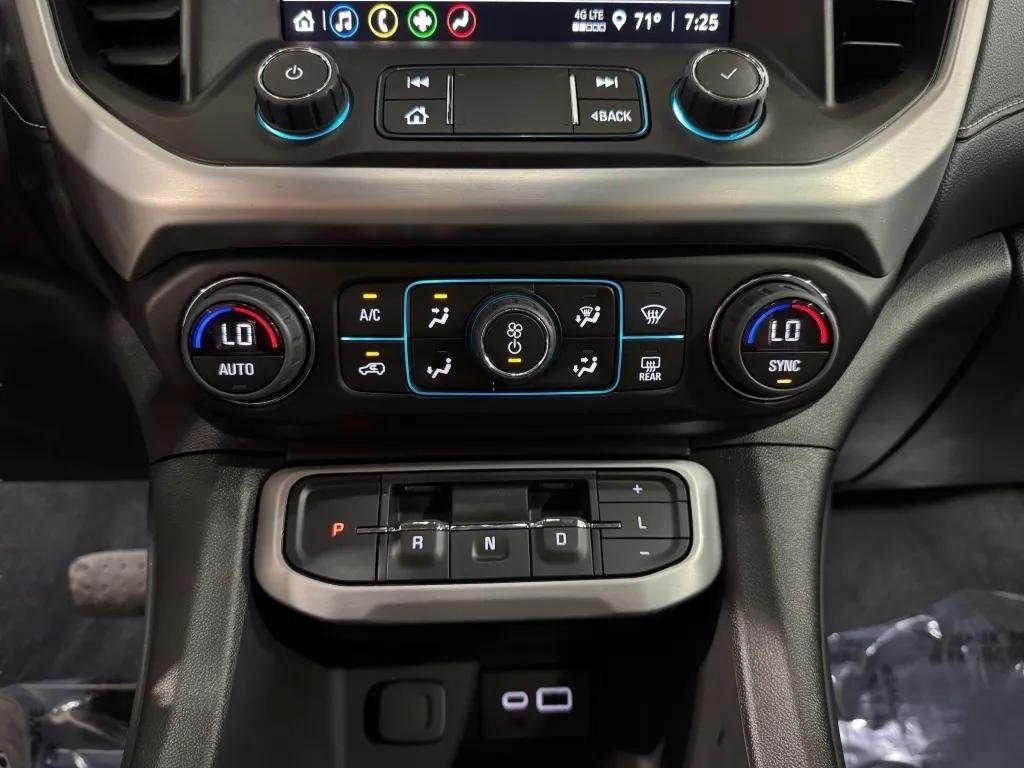 used 2023 GMC Acadia car, priced at $31,998