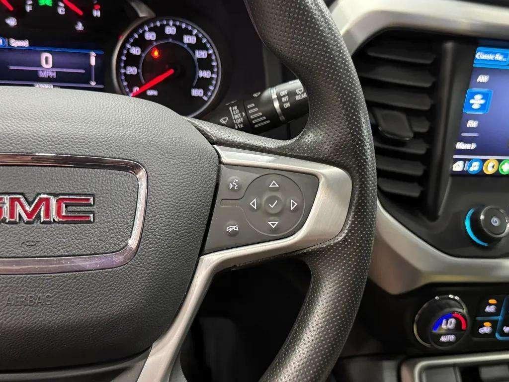 used 2023 GMC Acadia car, priced at $31,998