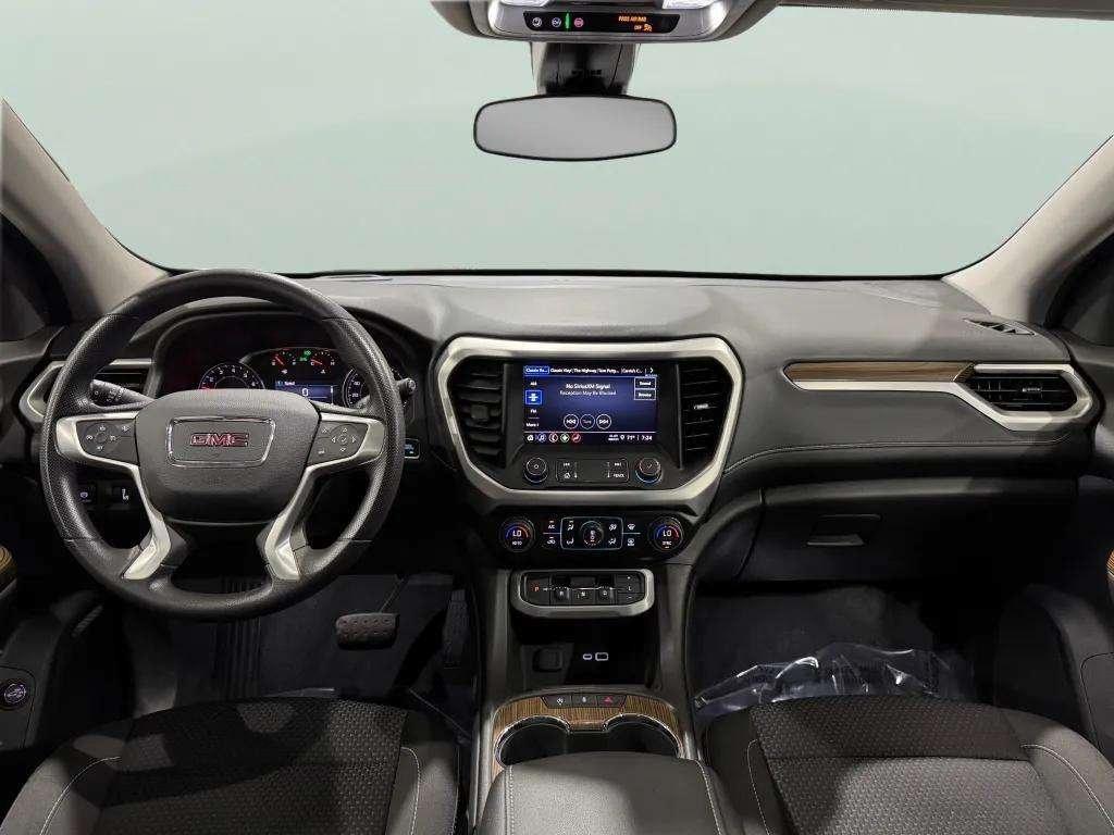 used 2023 GMC Acadia car, priced at $31,998