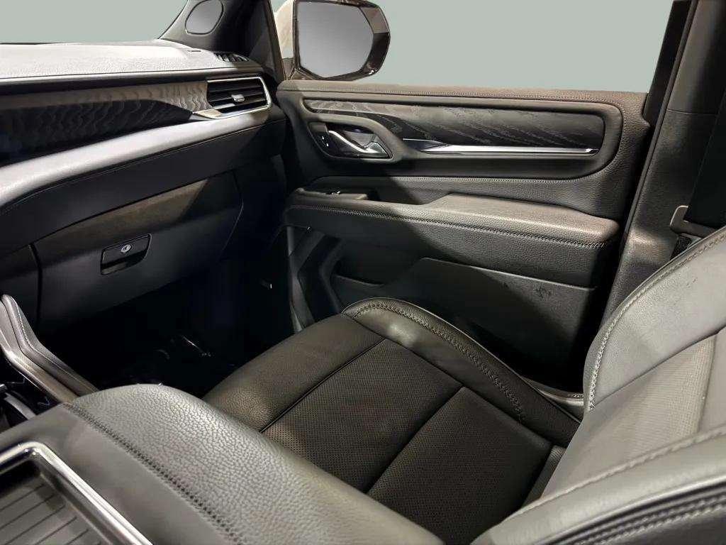 used 2023 GMC Yukon car, priced at $72,981