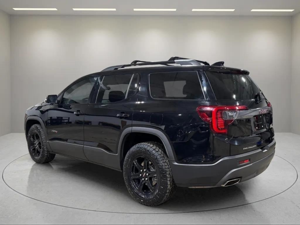 used 2021 GMC Acadia car, priced at $28,995