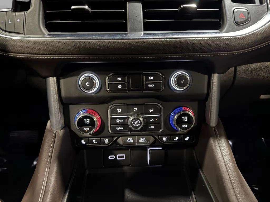 used 2024 GMC Yukon car, priced at $64,398