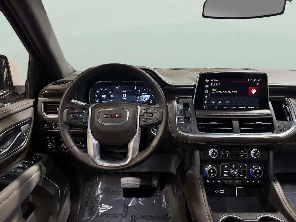 used 2024 GMC Yukon car, priced at $64,398