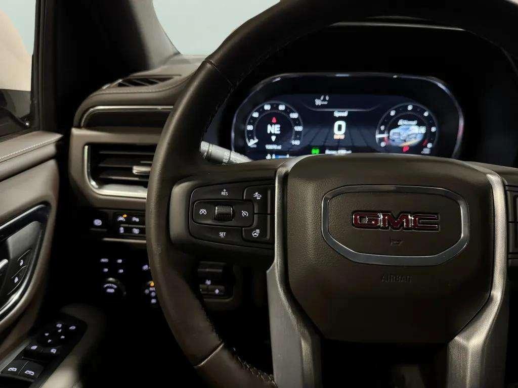 used 2024 GMC Yukon car, priced at $64,398