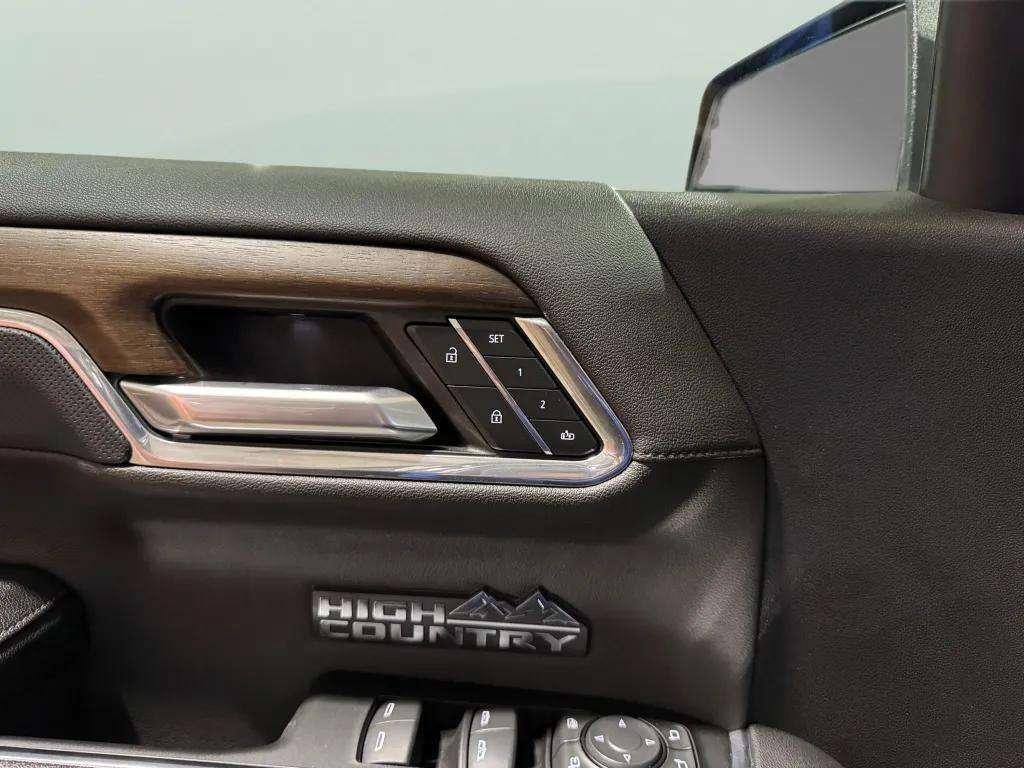 used 2023 Chevrolet Silverado 1500 car, priced at $50,498