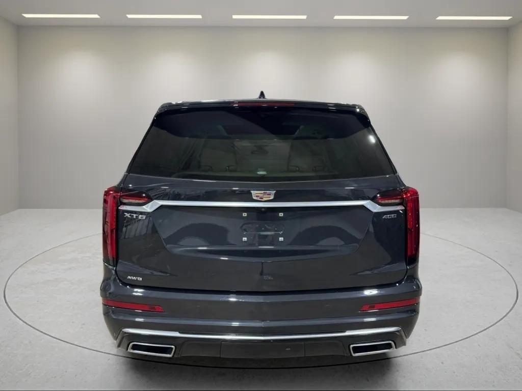 used 2020 Cadillac XT6 car, priced at $32,681