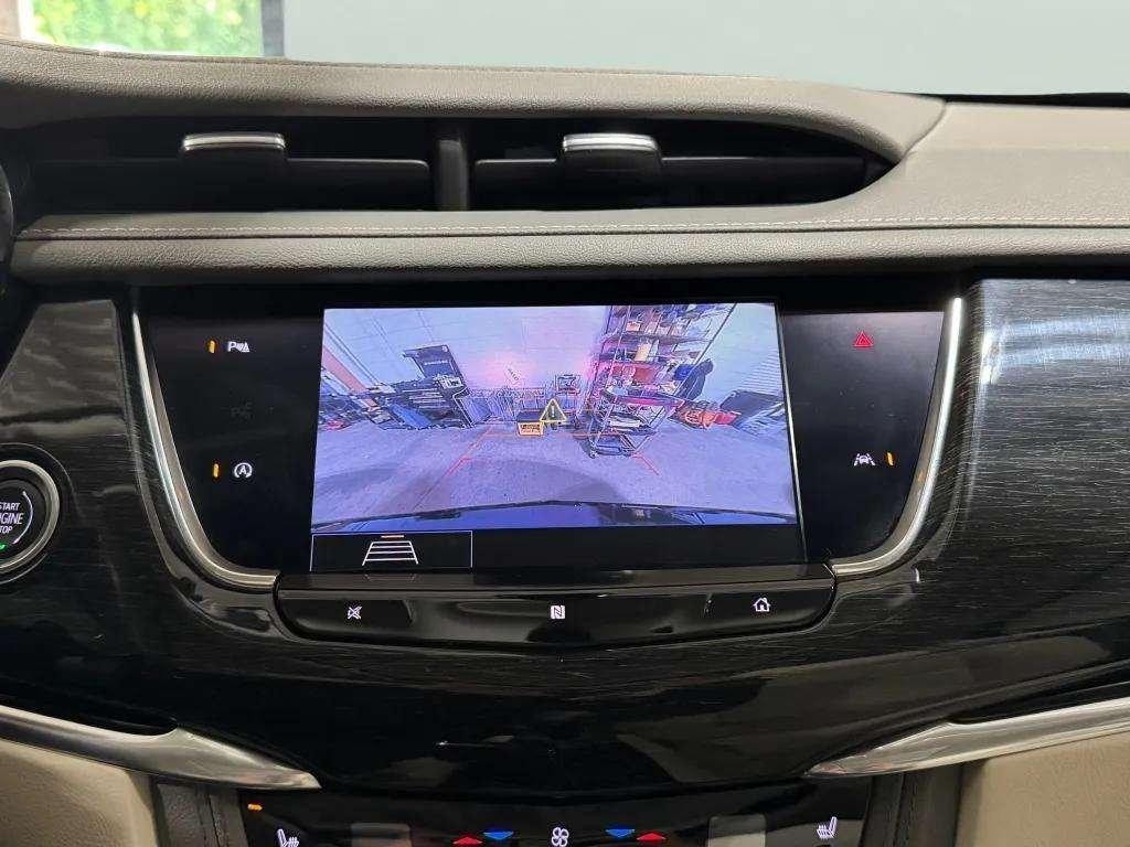 used 2020 Cadillac XT6 car, priced at $32,681