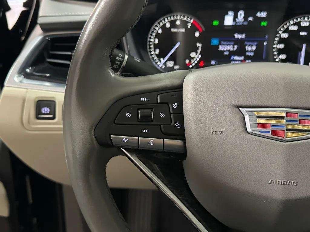used 2020 Cadillac XT6 car, priced at $32,681