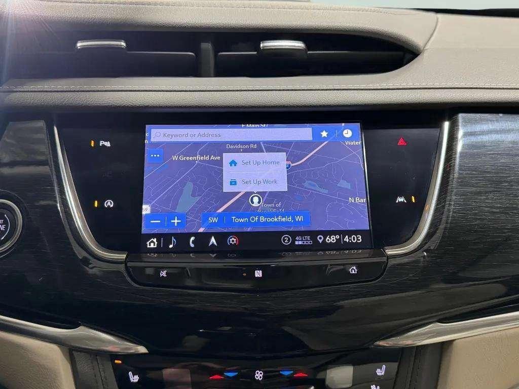 used 2020 Cadillac XT6 car, priced at $32,681