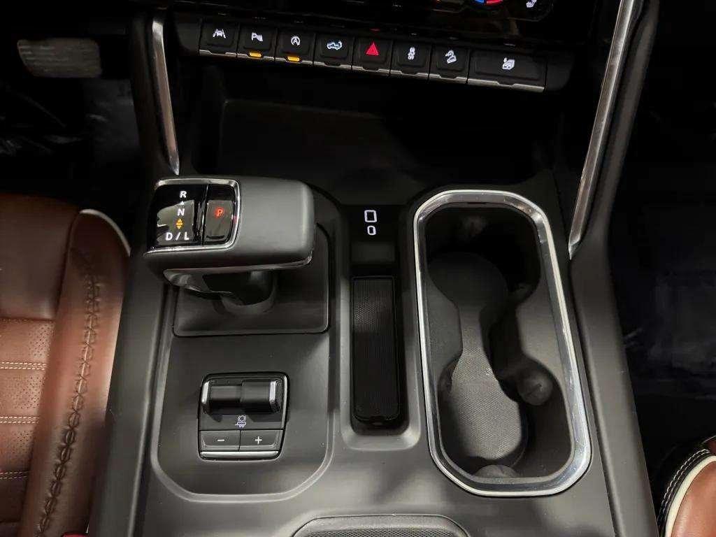 used 2023 GMC Sierra 1500 car, priced at $60,977