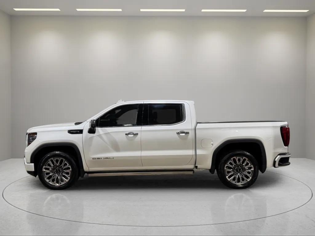 used 2023 GMC Sierra 1500 car, priced at $60,977
